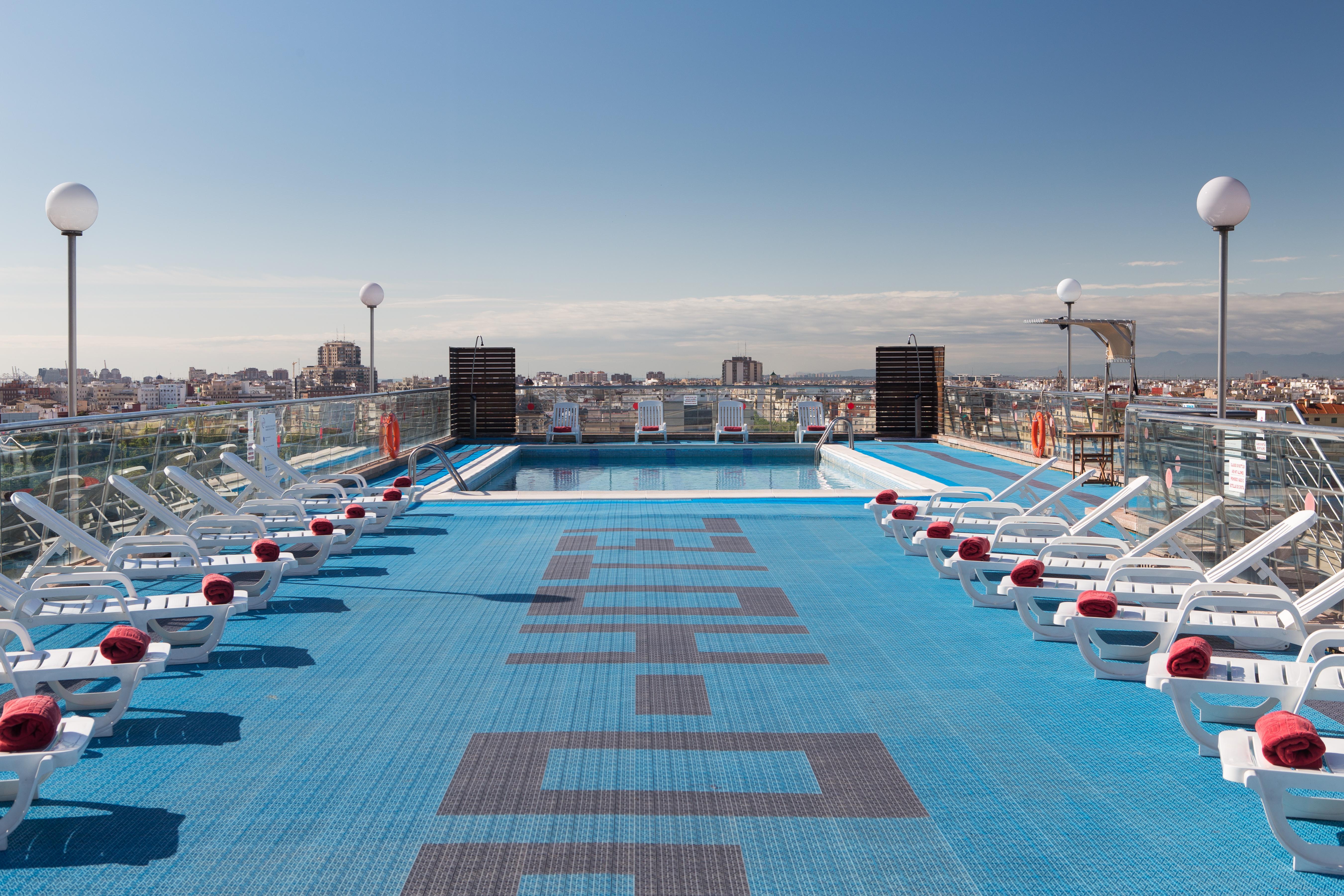 Novotel Valencia Lavant Exterior photo